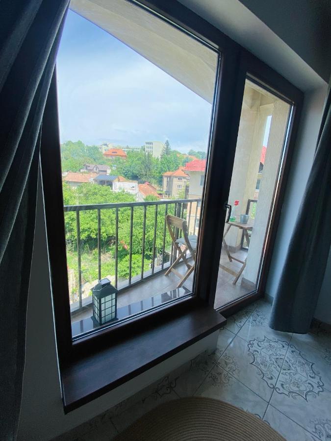 Natura City Center Studio Brasov Luaran gambar